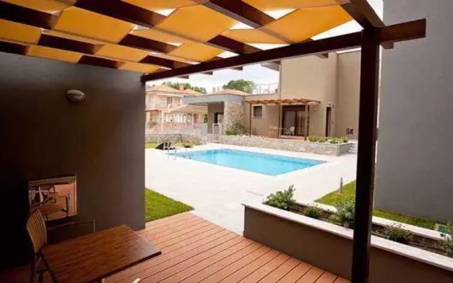 Mary’s Residence Suites & Luxury