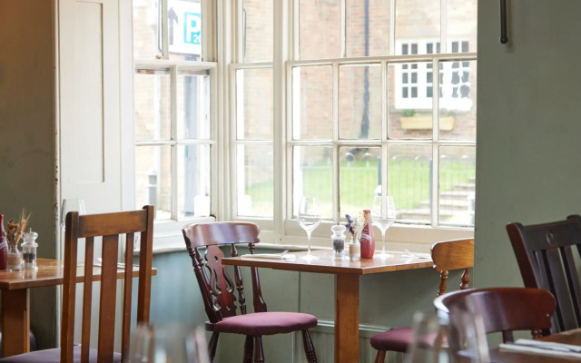 Bell Hotel & Inn by Greene King Inns