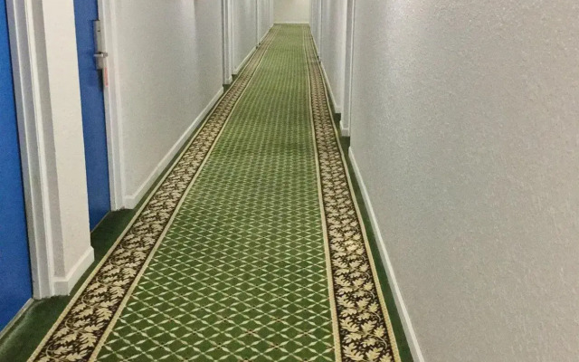 Americas Best Value Inn Macomb