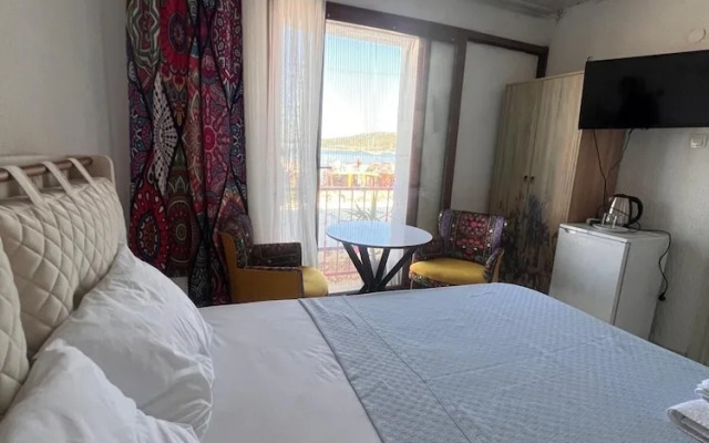 Myra Butik Otel