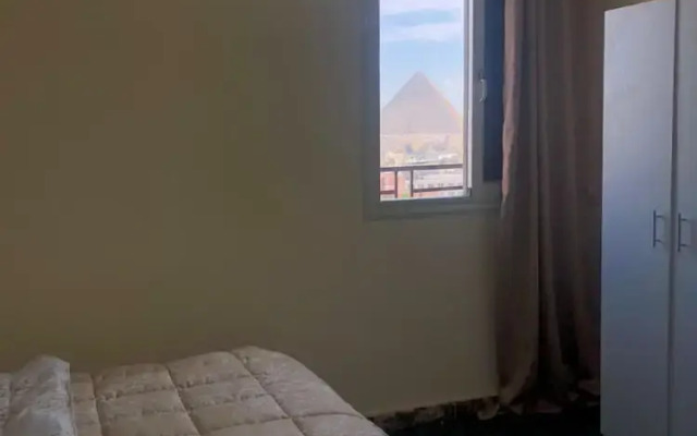 sneferu pyramids inn