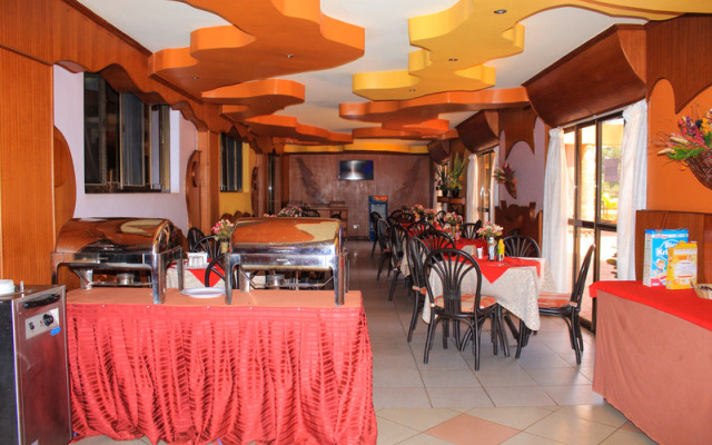 Tick Hotel