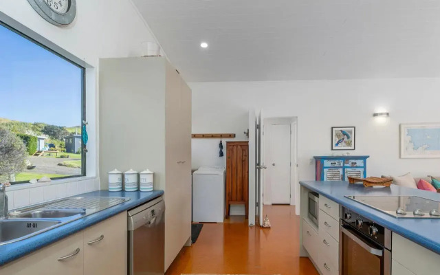 No 5 - Kuaotunu Holiday Home