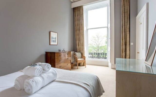 Doune Terrace Apartment: Edinburgh New Town Prime Location