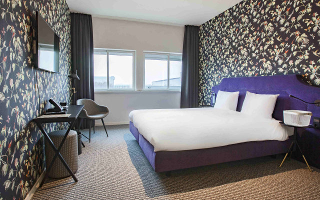 ibis Styles Amsterdam Airport (new)