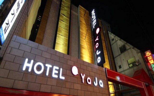 Hotel Yaja Lotte Department Store