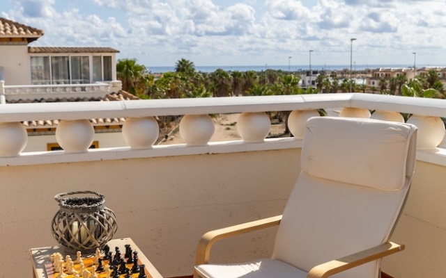 Honey Life Villa by Fidalsa