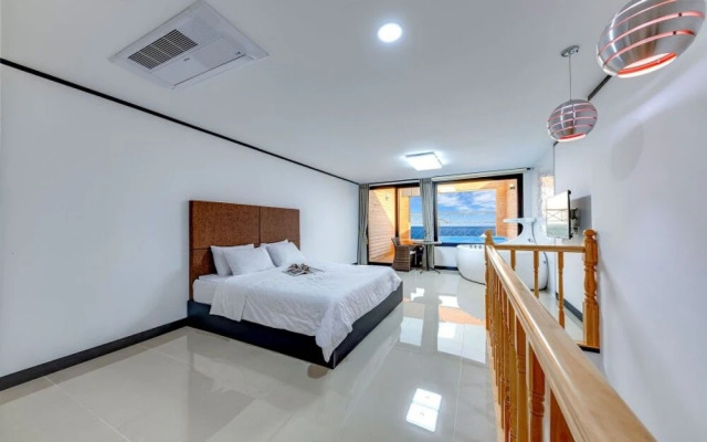 Pohang The East Pool Villa Pension