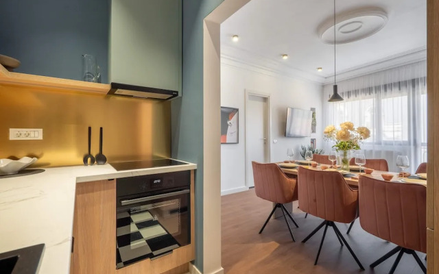 Spacious 3BR by Cismigiu Gardens