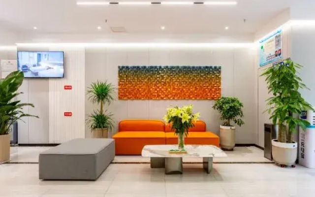 24H Qifei Hotel (Yingtianmen Wanda Plaza Store)