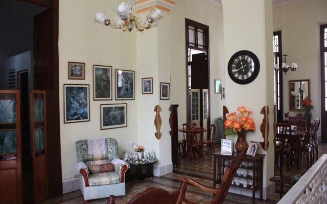El Balcon de Marlen y Lachy