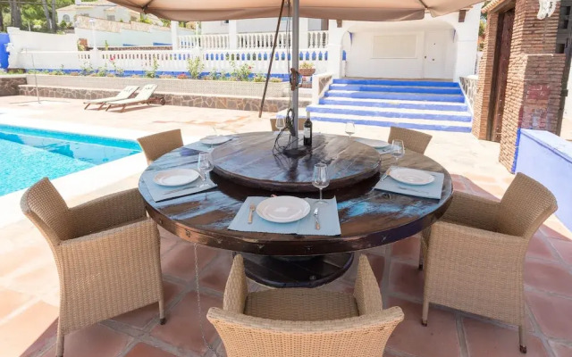 Malagasuite House Pool Alhaurin