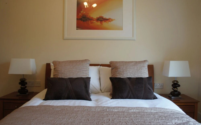 Maple House Serviced Apartments