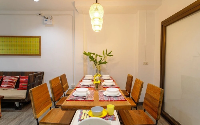 Singharaj House