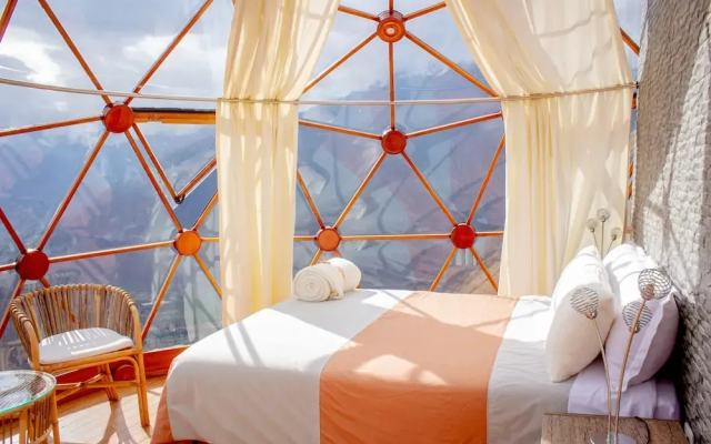 Vertical Sky Suites