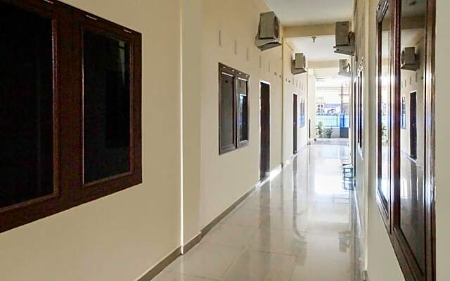 OYO 90785 Mutiara Guest House