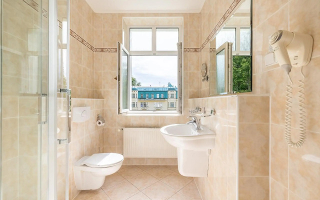 Villa Savoy Spa & Wellness