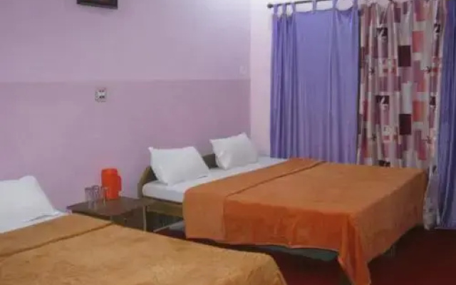 Hotel The Kedar Dev'S