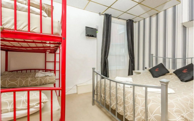 Canberra Hotel