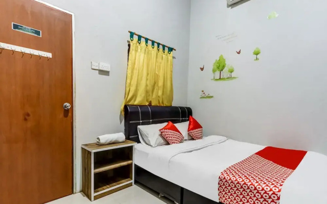 OYO 91296 Nagoya Guesthouse