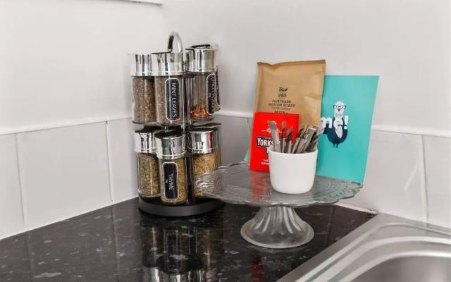 Modern 2bed Apt in St Pancras, 5mins to Station