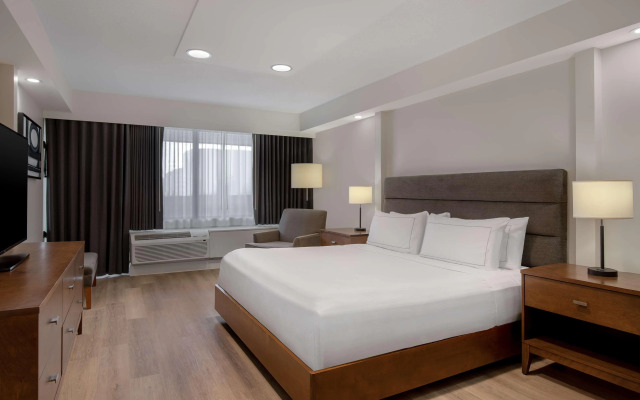 DoubleTree by Hilton Hotel London Ontario