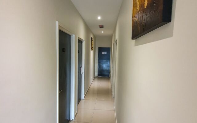 吉隆坡153 德上城1OYO客房酒店(OYO 153 de Uptown Hotel 1 Kuala Lumpur)