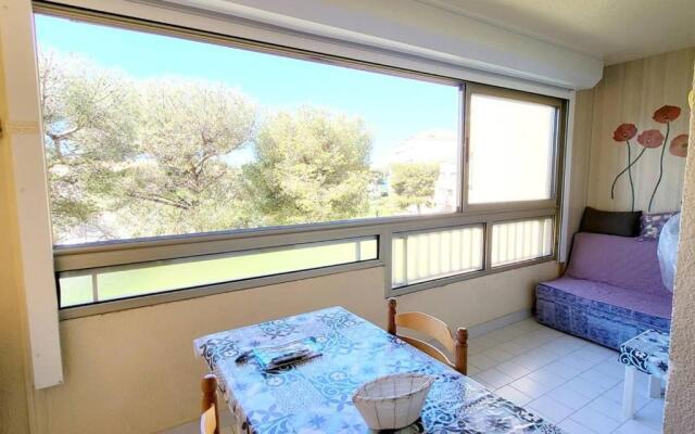 Appartement Six-Fours-les-Plages, 3 pièces, 4 personnes - FR-1-316-50