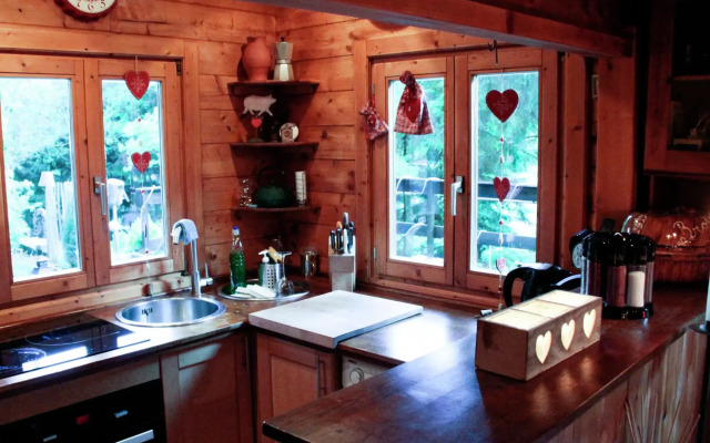 Cozy Chalet in Bousseviller Lotharingen With Private Sauna