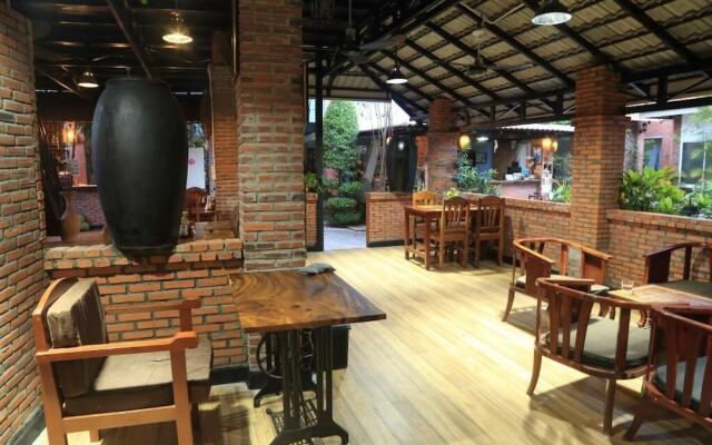The Coconut House Villa