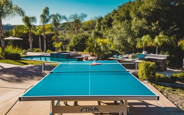 Via Santa Rosa - Grapevine