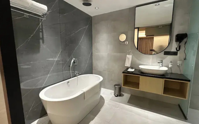 37th Crescent Navi Mumbai