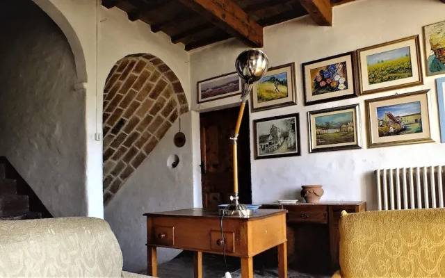 Whole Cottage In The Old Winery