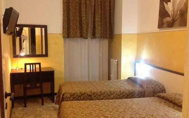 Mini Hotel