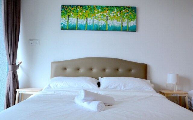 Mystayover at The Summer Suites