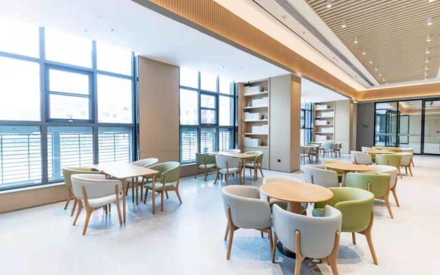 Ji Hotel Anqingyue West Hot Spring Avenue
