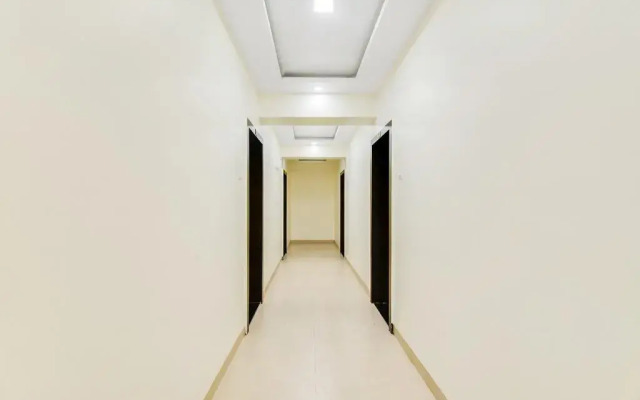 V&S Hotel by OYO Rooms