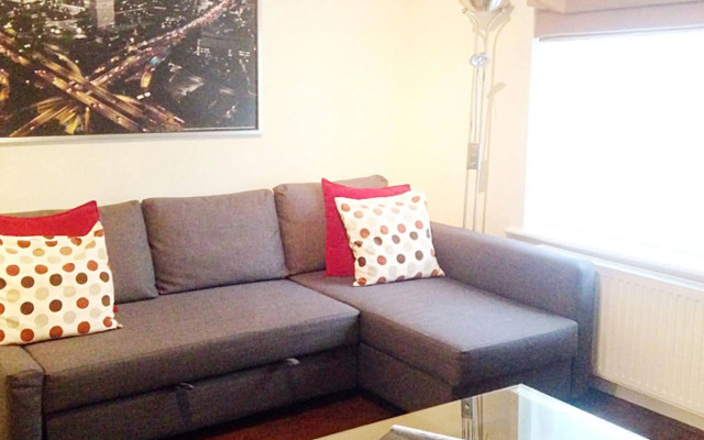 SHQ Apartments