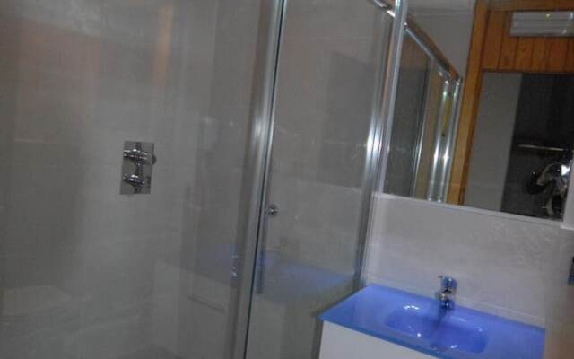 Ski-out Cervinia Chromotherapy Apartment
