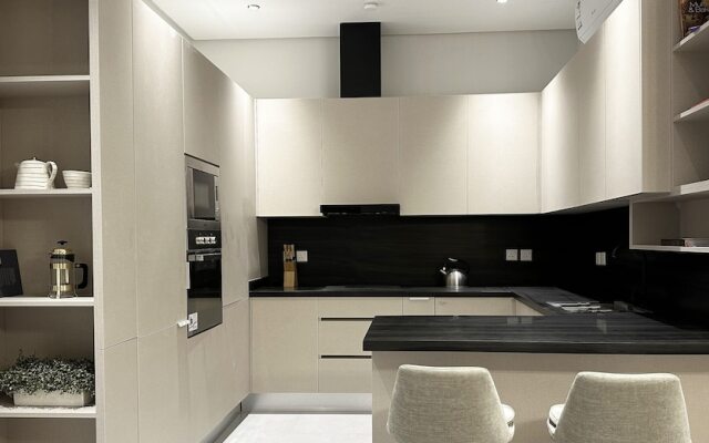 Ar Rabi H-10 Royal touch Balcony AG98