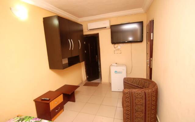 Juvacy Luxury Hotel 2