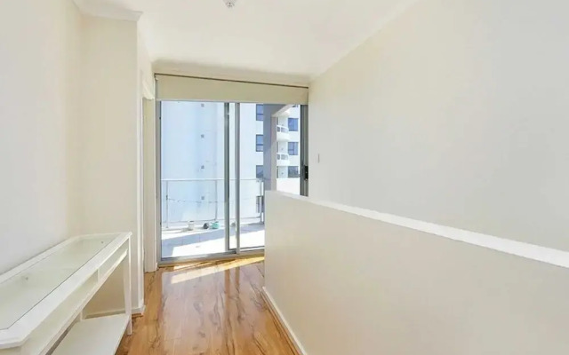 Stunning 2 Storey Apartment in Perth's CBD