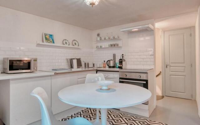 Furnished apartment with balcony in the center of Aix-en-Provence