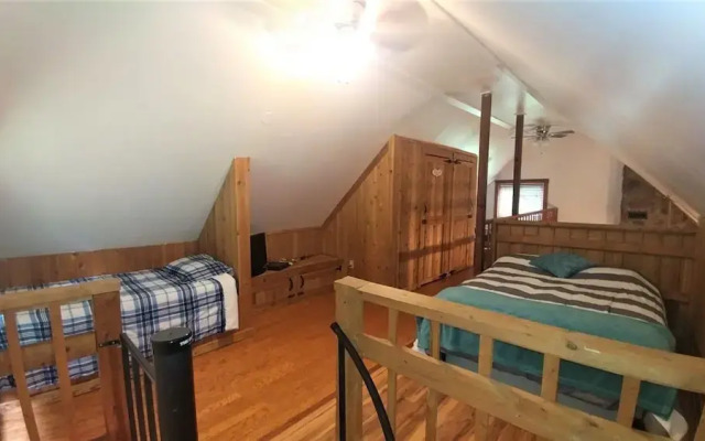 The Jive - Christophers_riverside_cabin