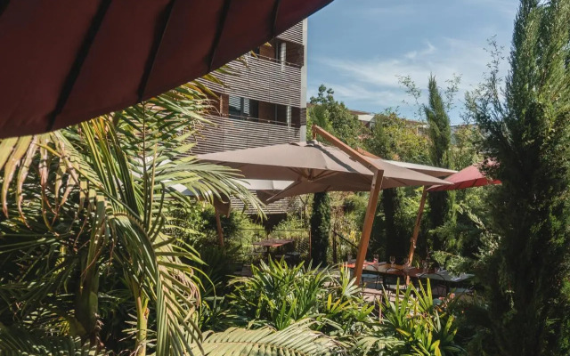 Nad'Hotel
