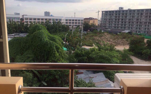 AA Pattaya Ville