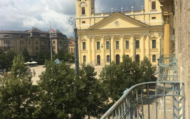 Visit Debrecen Apartman
