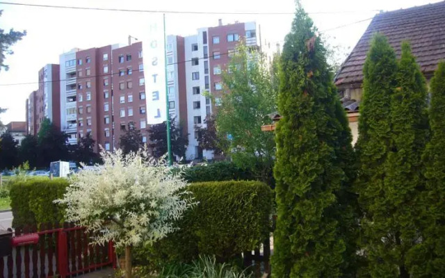 Ravnice Youth hostel