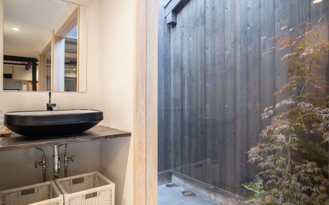 8INN Kyoto Machiya Villa