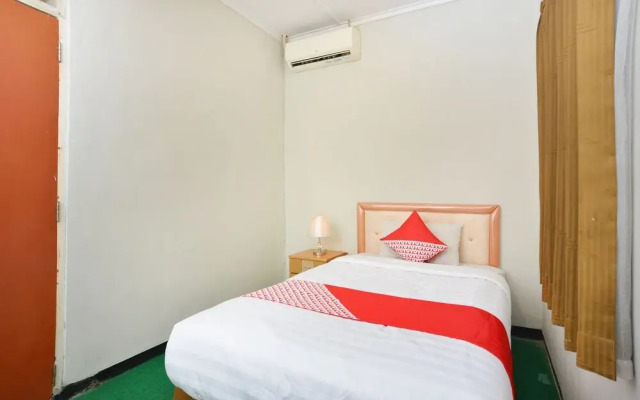 Oyo 743 Garden Guesthouse